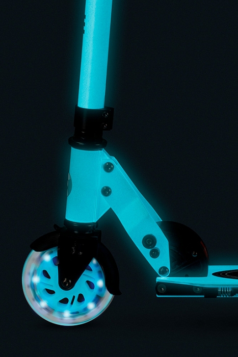 Самокат Micro Sprite Glow (светится в темноте) LED, Белый — фото 12