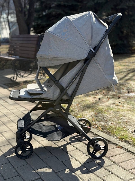Прогулочная коляска Pituso Pera Plus серая — фото 4