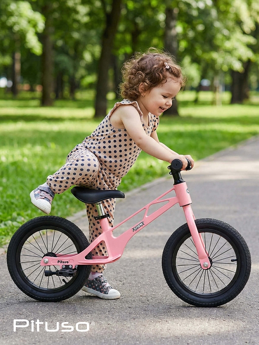 Беговел Pituso Spark магниевая рама Pink/Розовый — фото 9