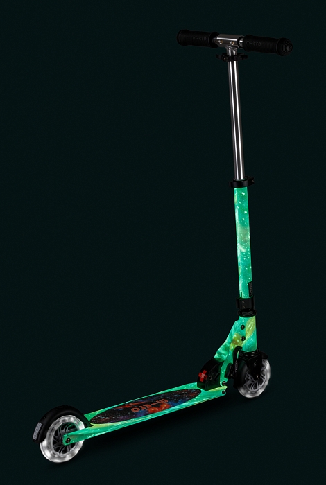Самокат Micro Sprite Glow (светится в темноте) LED, Art Млечный путь — фото 13